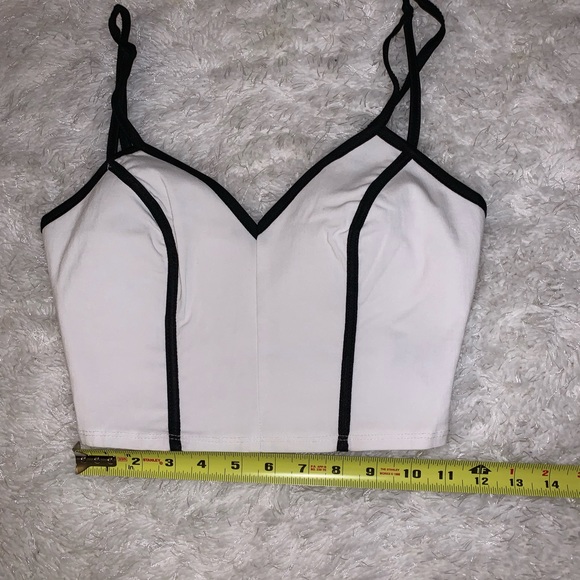 🎊💥🎉HOST PICK🔥💜Cute 🥰 Woman crop top Orr loved like new - Picture 12 of 12